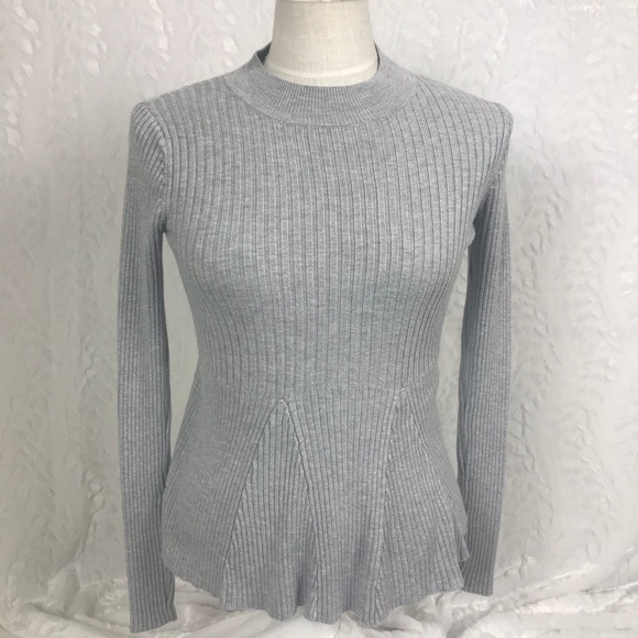 Mustard Seed gray crew neck peplum knit sweater sm